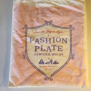 Williams Sonoma Fashion Plate Pancake Molds/cutters. Set Of 3. Shoe Purse Hat.